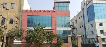  Office Space For Rent in Sector 63