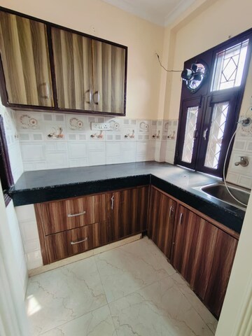 Kitchen in 1 BHK Builder Floor at Ansal Sushant Lok I, Sector 43 – for Rent