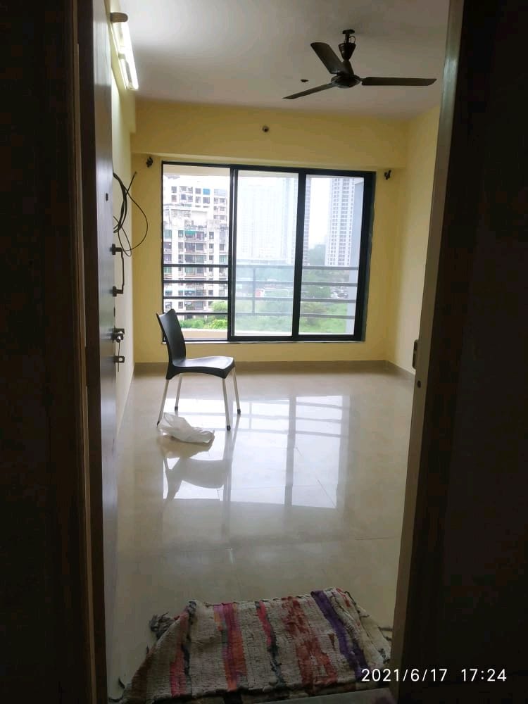 1 BHK 375 Sq.Ft. Apartment in Kavya Hill View CHS