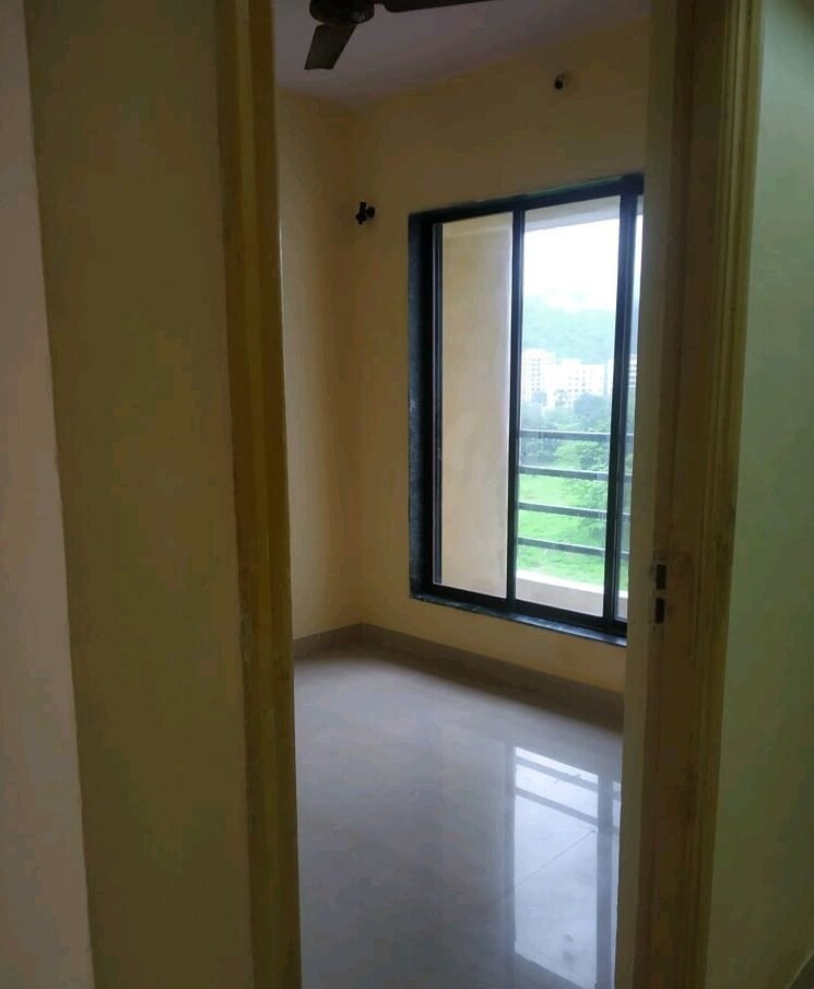 Room, kavya-hill-view-chs 1 Bedroom 375 Sq.Ft. Apartment In Anand Nagar Thane 7984494