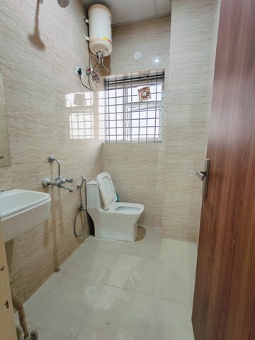 Bathroom in 1 BHK Builder Floor at Ansal Sushant Lok I, Sector 43 – for Rent