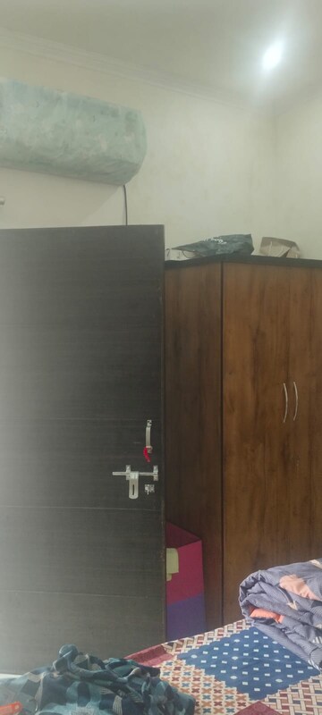 Furnished Amenities in 1.5 BHK Independent House at Sector 7 – for Rent