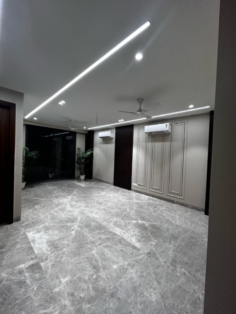 2 BHK + Pooja Room Apartment For Sale in Tata La Vida