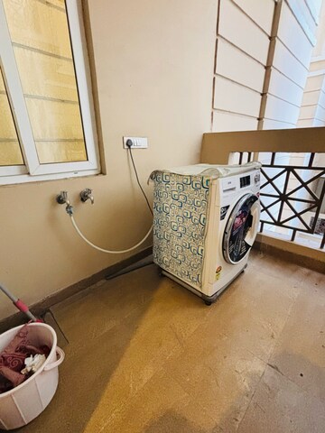 Furnished Amenities in 3 BHK Apartment at Kharar Road – for Rent