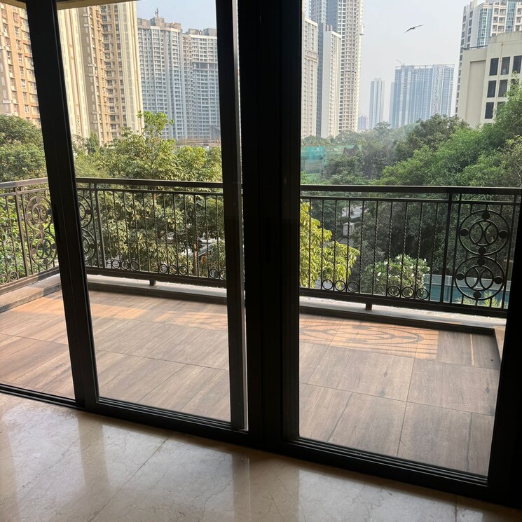 Balcony, lodha-sterling 4 Bedroom 2020 Sq.Ft. Apartment In Sandoz Baug Thane 7984657