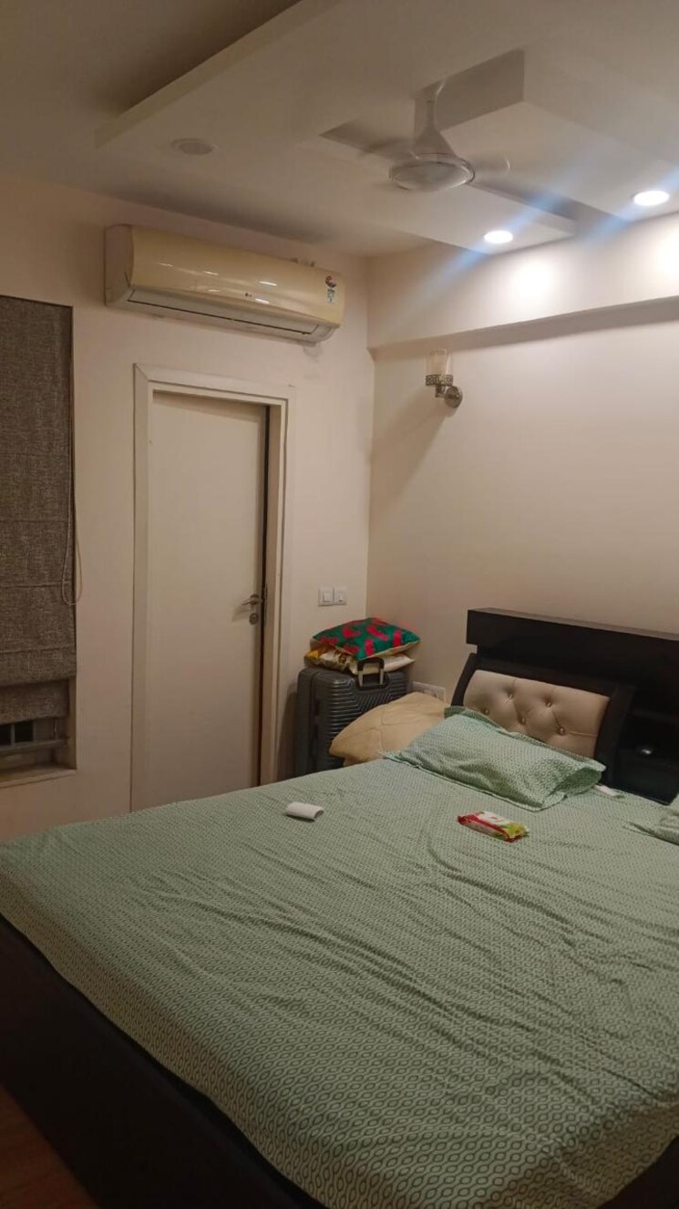 Master Bedroom, dlf-regal-gardens 3 Bedroom 1804 Sq.Ft. Apartment In Sector 90 Gurgaon 7984662