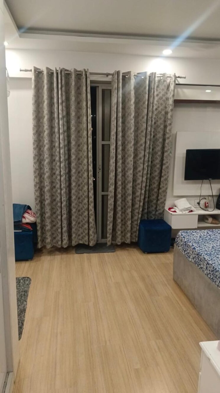 Master Bedroom, dlf-regal-gardens 3 Bedroom 1804 Sq.Ft. Apartment In Sector 90 Gurgaon 7984662