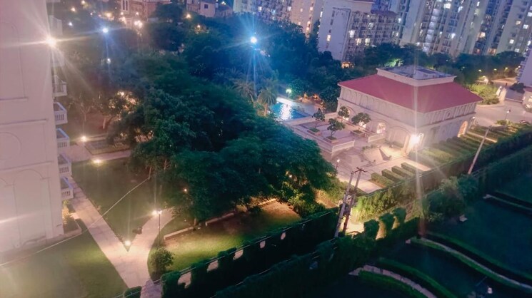 Swimming Pool, dlf-regal-gardens 3 Bedroom 1804 Sq.Ft. Apartment In Sector 90 Gurgaon 7984662