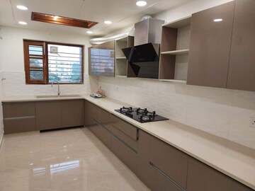 Kitchen in 3 BHK Builder Floor at Sector 17 – for Rent