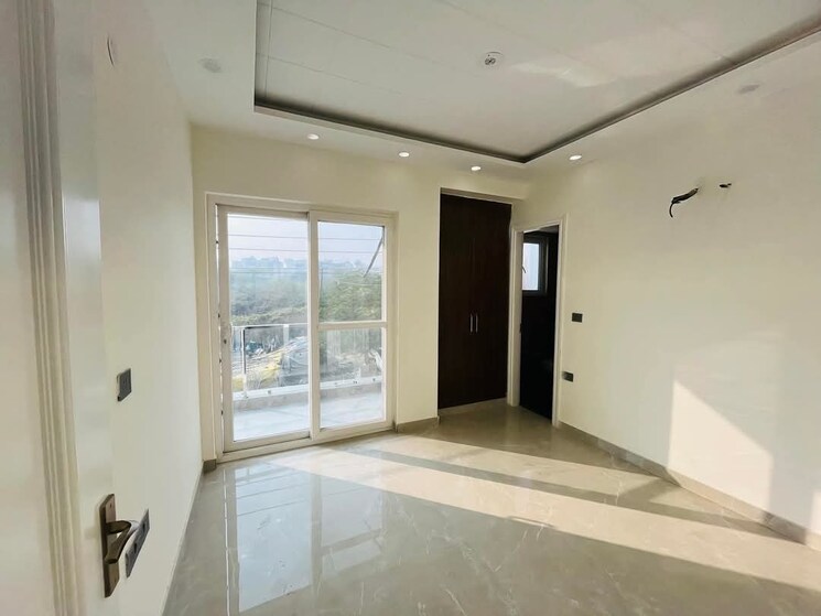 Room, srishti-greenfield-homes 4 Bedroom 2100 Sq.Ft. Builder Floor In Green Fields Colony Faridabad 7984732