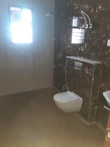 Attached Bathroom in 4 BHK Builder Floor at Sector 9 – for Rent