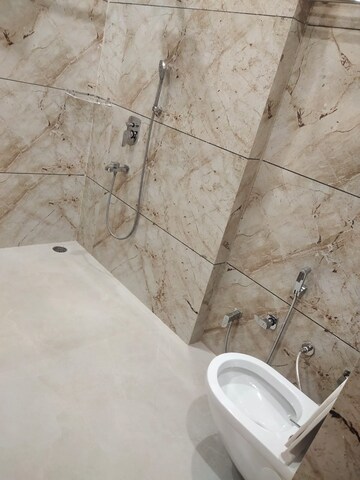 Bathroom in 3.5 BHK Builder Floor at Sector 9 – for Rent