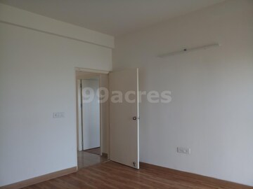 Room in 2 BHK Builder Floor at Sector 9 – for Rent