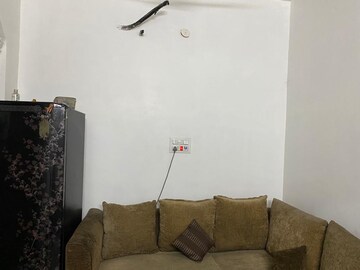 Furnished Amenities in 3 BHK Builder Floor at Sector 15a – for Rent
