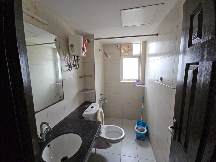 Master Bedroom, jaypee-wish-town-klassic 3 Bedroom 1665 Sq.Ft. Apartment In Sector 134 Noida 7984760