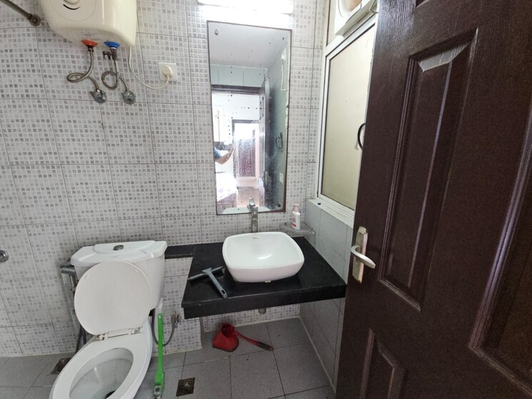 Master Bedroom, jaypee-wish-town-klassic 3 Bedroom 1665 Sq.Ft. Apartment In Sector 134 Noida 7984760