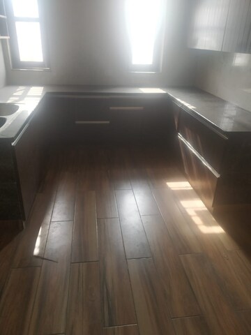Kitchen in 3 BHK Builder Floor at Sector 16 – for Rent