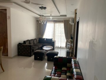 Living Room in 3 BHK Builder Floor at Sector 15 – for Rent