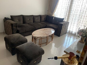 Living Room in 3 BHK Builder Floor at Sector 15 – for Rent