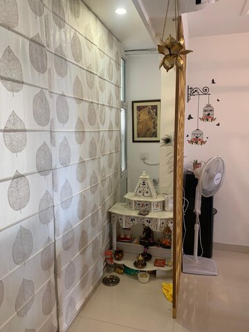 Building Lobby in 3 BHK Builder Floor at Sector 15 – for Rent