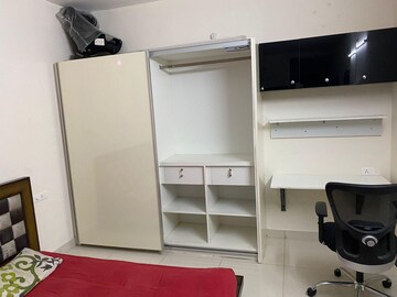 Furnished Amenities in 2.5 BHK Apartment at Begonia Homes, Manikonda – for Rent