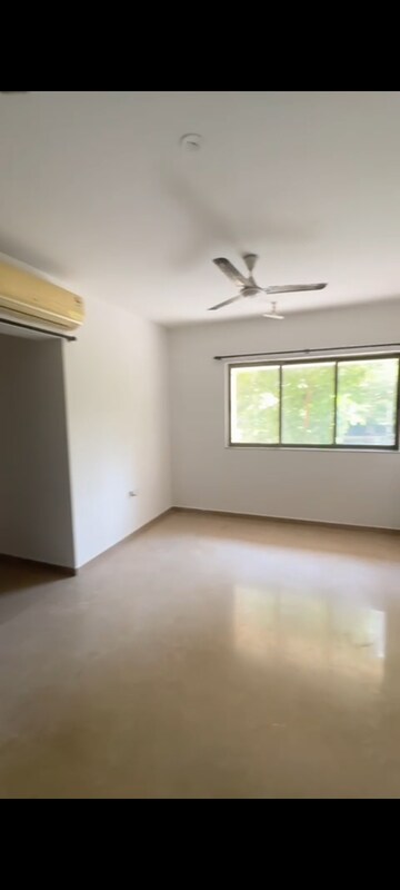 2.5 BHK Apartment For Rent in Lodha Splendora Platino, Ghodbunder Road