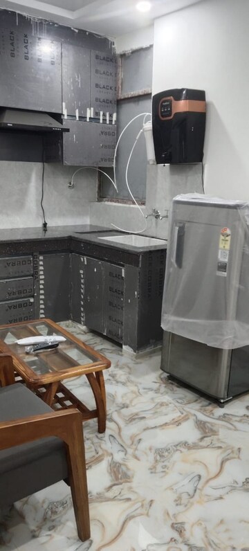 Kitchen in 1 BHK Builder Floor at RWA Residential Society, Sector 40 – for Rent