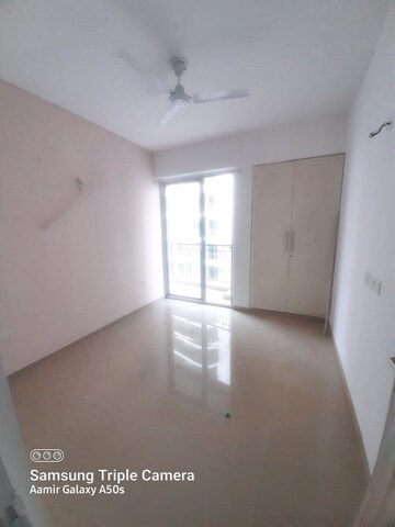 Room in 2 BHK Apartment at Home And Soul Beetle Lap, Sector 24 Yamuna Expressway – for Rent