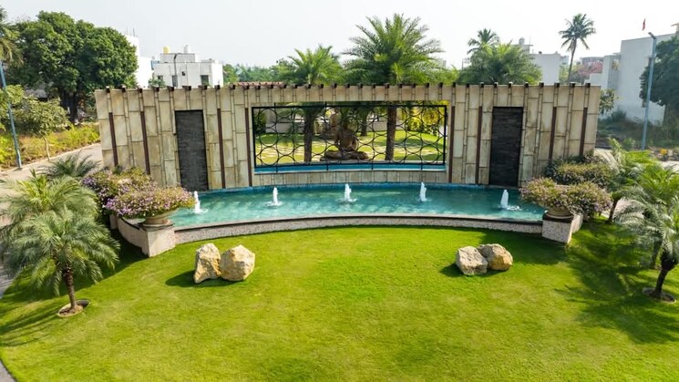 Garden, shankar nagar  1250 Sq.Yd. Plot In Shankar Nagar Raipur 7984903