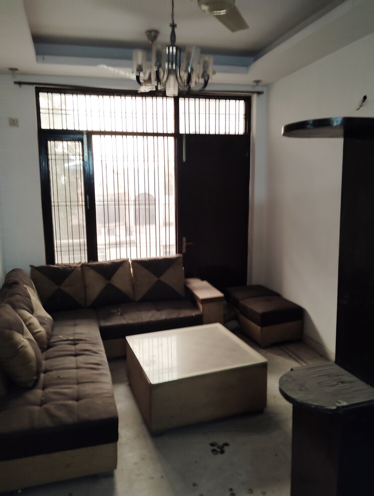 Living Room, sector 16 3 Bedroom 2250 Sq.Ft. Builder Floor In Sector 16 Faridabad 7984908