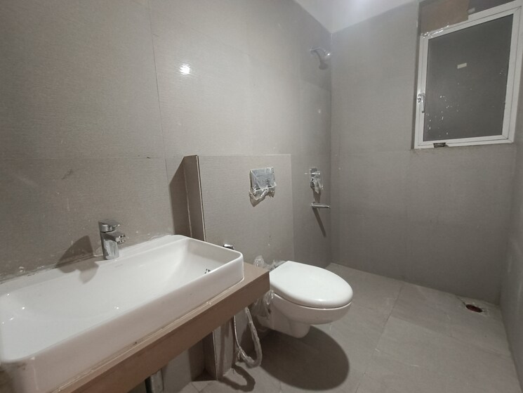 Bathroom, akshar-alvario 3 Bedroom 1820 Sq.Ft. Apartment In Seawoods Navi Mumbai 7984977