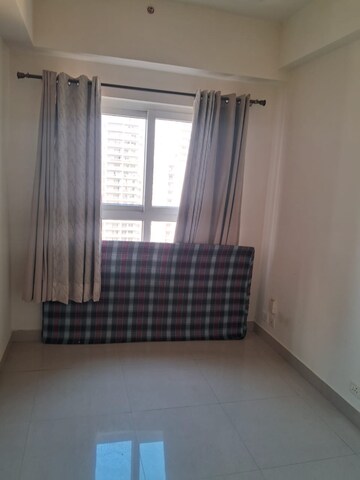 Room in 3 BHK Apartment at Adani M2K Oyster Grande, Sector 102 – for Rent