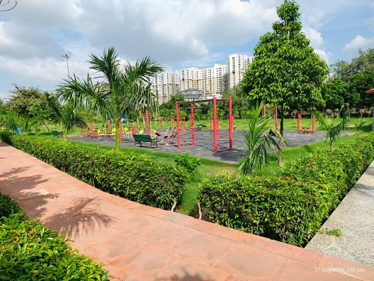Garden, jewar  200 Sq.Yd. Plot In Jewar Greater Noida 7985002