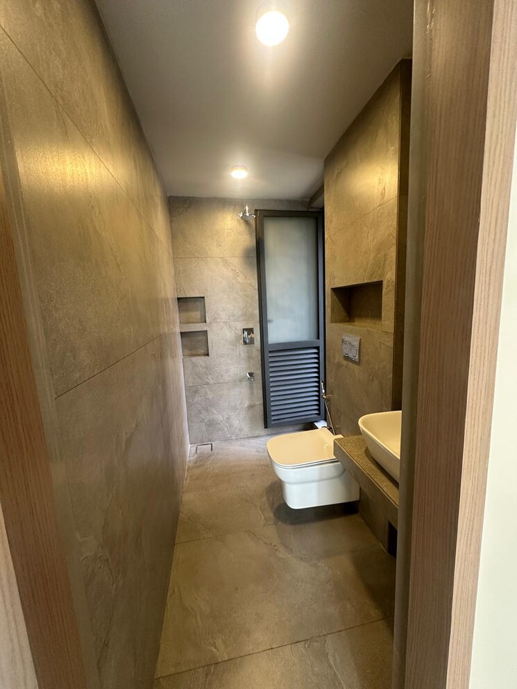 Bathroom, experio-platinum-elysium 2 Bedroom 1410 Sq.Ft. Apartment In Sector 29 Nerul Navi Mumbai 7985069