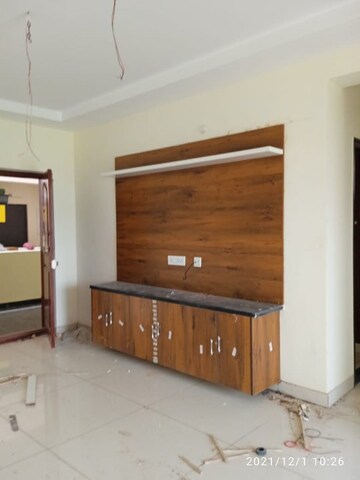 Furnished Amenities in 3 BHK Apartment at Tadepalli – for Sale