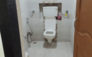 1 BHK Apartment For Sale in Shiv Shakti Tower 28, Malad East