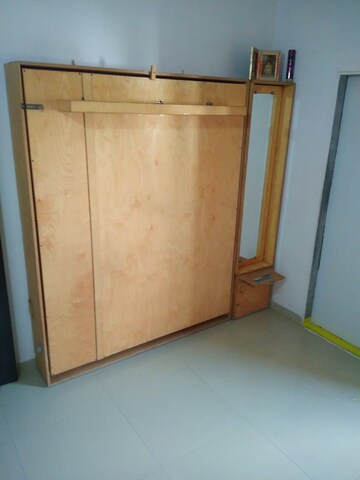 Room in 2 BHK Apartment at Gota – for Rent