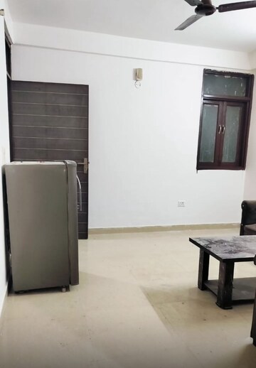 1 BHK Builder Floor For Rent in Ignou Road