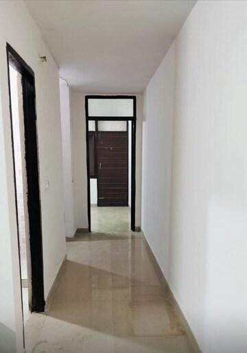 Building Lobby in 1 BHK Builder Floor at Ignou Road – for Rent