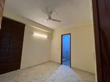 Room in 1 BHK Builder Floor at Freedom Fighters Enclave – for Rent