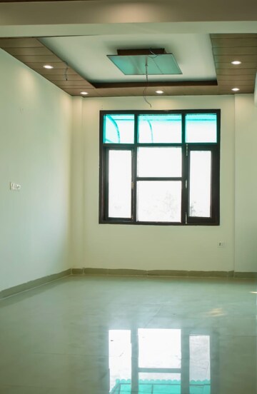 Room in 2 BHK Apartment at Fortune Regalia Towers, Dhakoli Village – for Sale