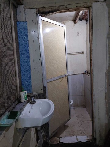 Washroom in  Warehouse at Amar Industrial Estate, Sakinaka – for Rent