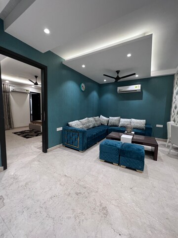 Living Room in 4 BHK Builder Floor at Paschim Vihar – for Rent