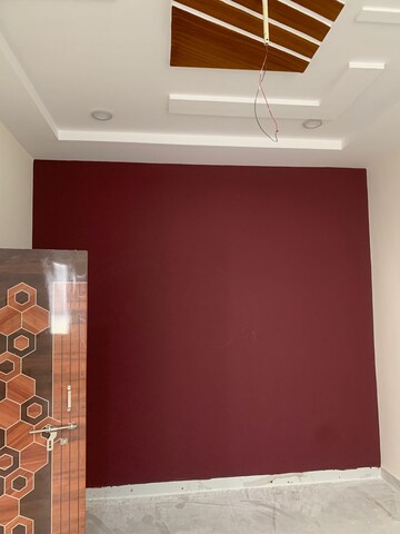 Furnished Amenities in 3 BHK Villa at Kamanpoor – for Sale