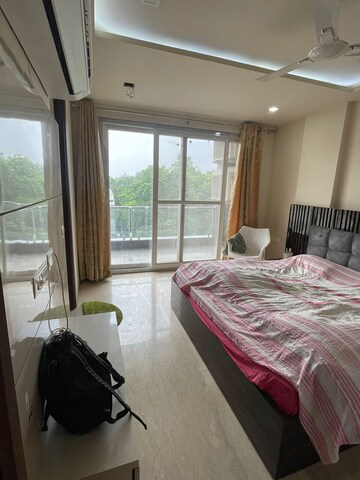 Bedroom in 4 BHK Builder Floor at Paschim Vihar – for Rent