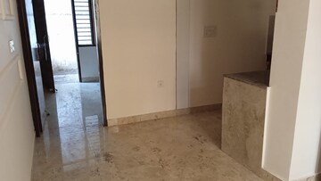 Room in 1 BHK Apartment at Sector 115 – for Sale