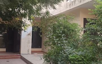 Plot For Sale in RWA Apartments Sector 50, Sector 50