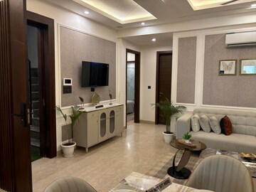 Living Room in 3 BHK Builder Floor at Raj One Good Earth, Sector 71 – for Sale