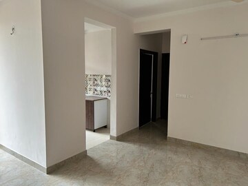 Room in 3 BHK Apartment at Amrapali Leisure Park, Amrapali Leisure Valley – for Rent