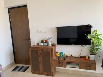 Furnished Amenities in 1.5 BHK Apartment at Runwal Forests, Kanjurmarg West – for Rent